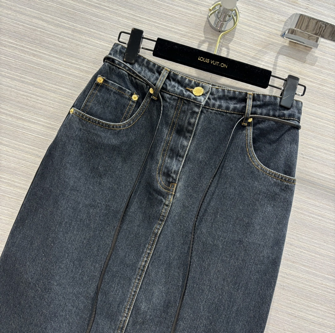 12818480594bb15ceb96c046330dbd7c_1711339993_903.jpg