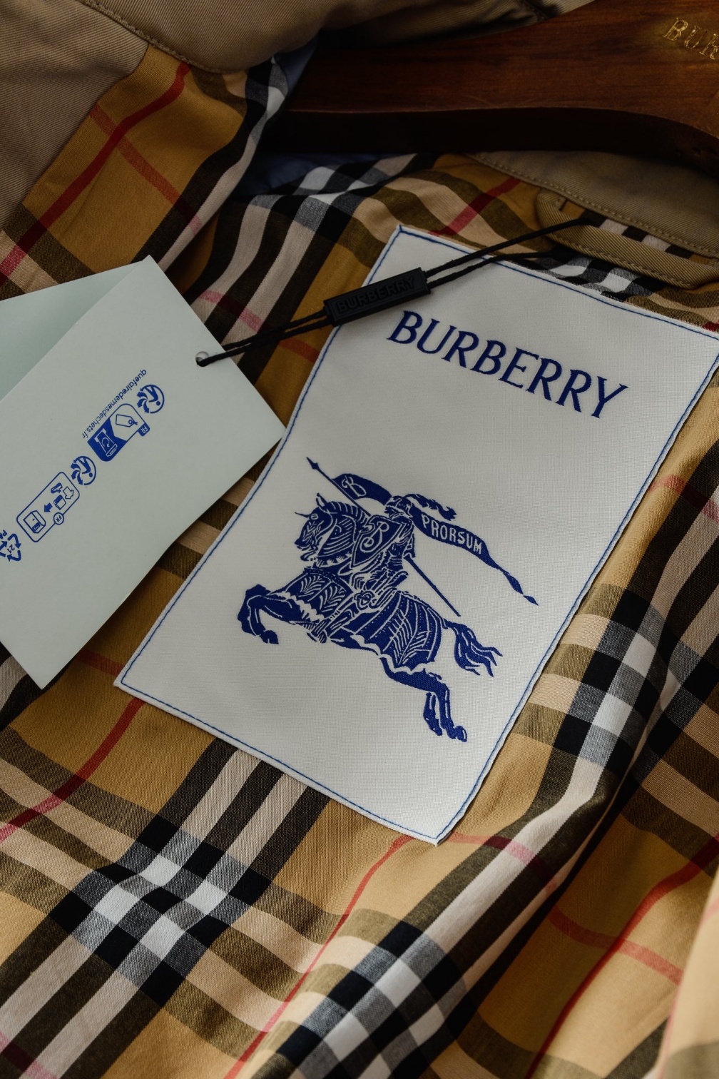 14701feac0422a428da0b5b6b4751ec6_1744763981_6243.jpg
