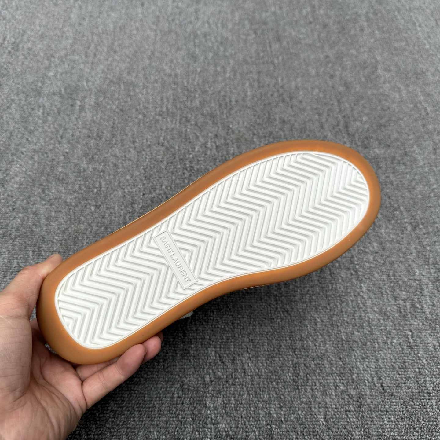 3e99d62bb924d2ccaca047b720310606_1761707024_2402.jpg