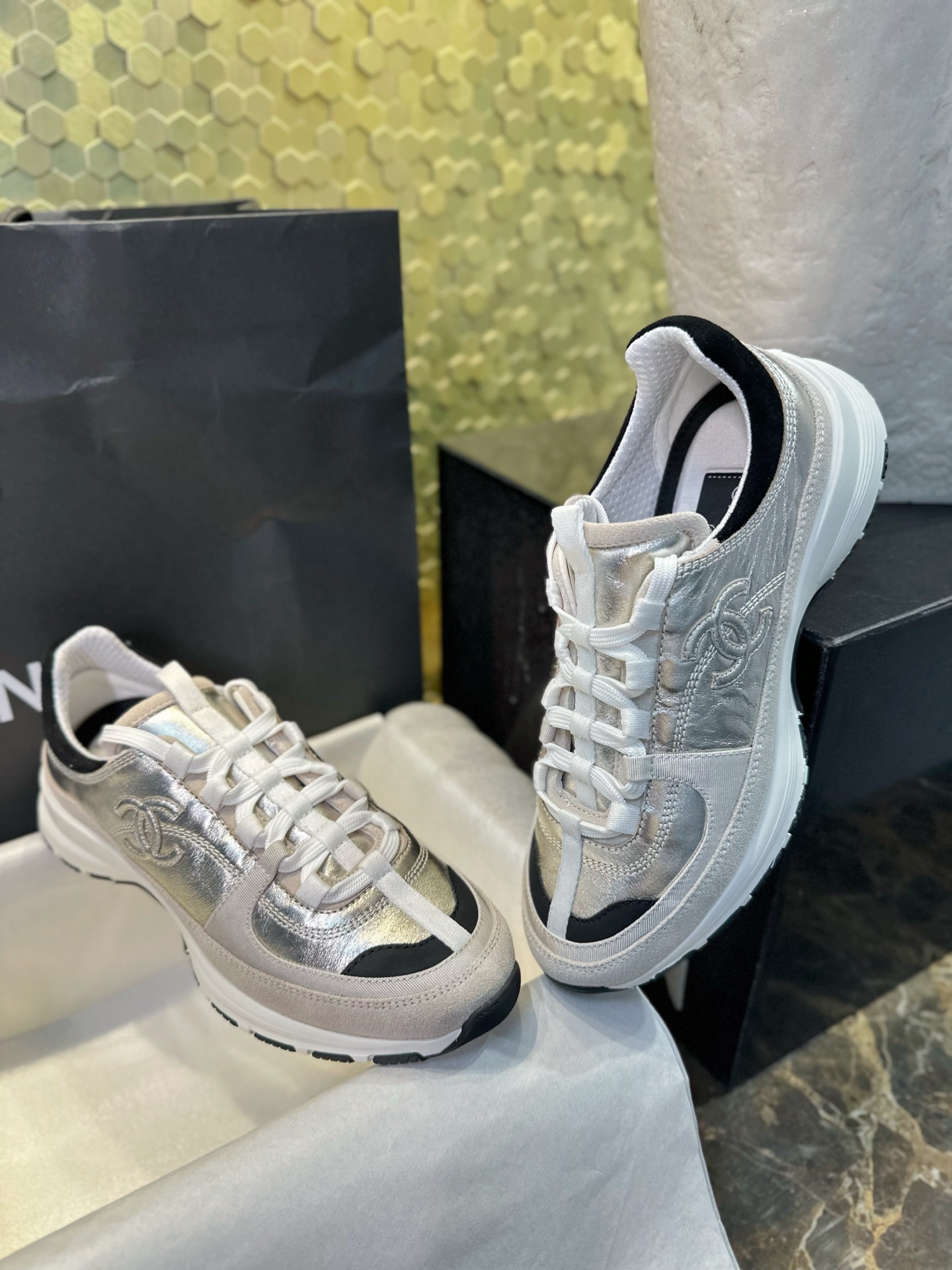 6c6df81d441069224c3e1f42c3f0d0f1_1761617814_0815.jpg