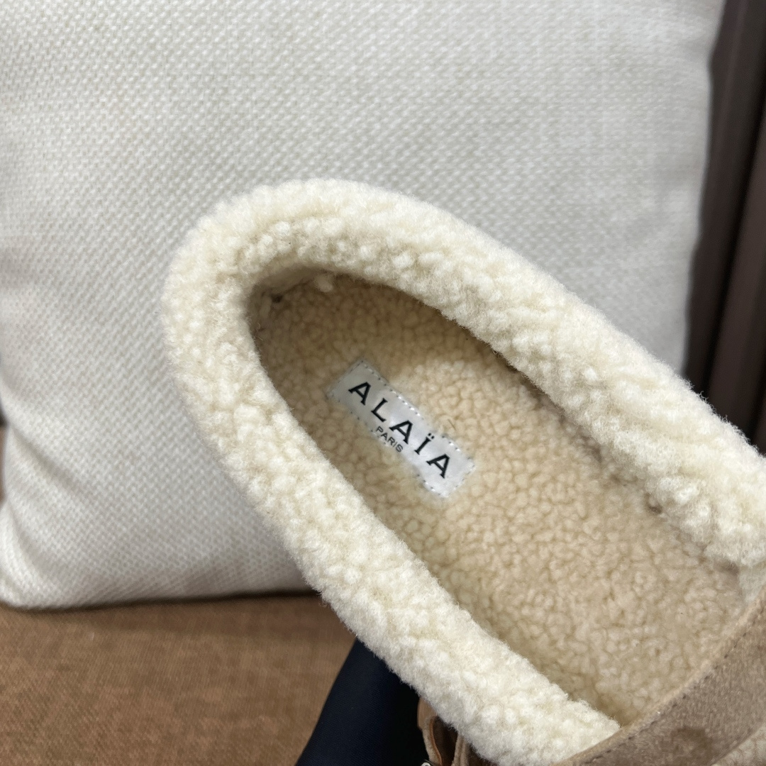 aeccc114b504f76f37f1c888a89cee03_1766137277_1349.jpg