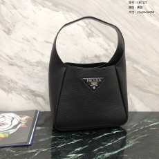프라다 비텔로다이노토트백