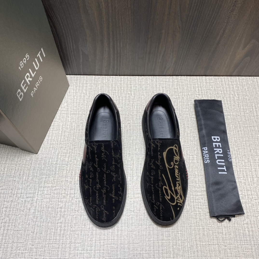벨루티 슬립온