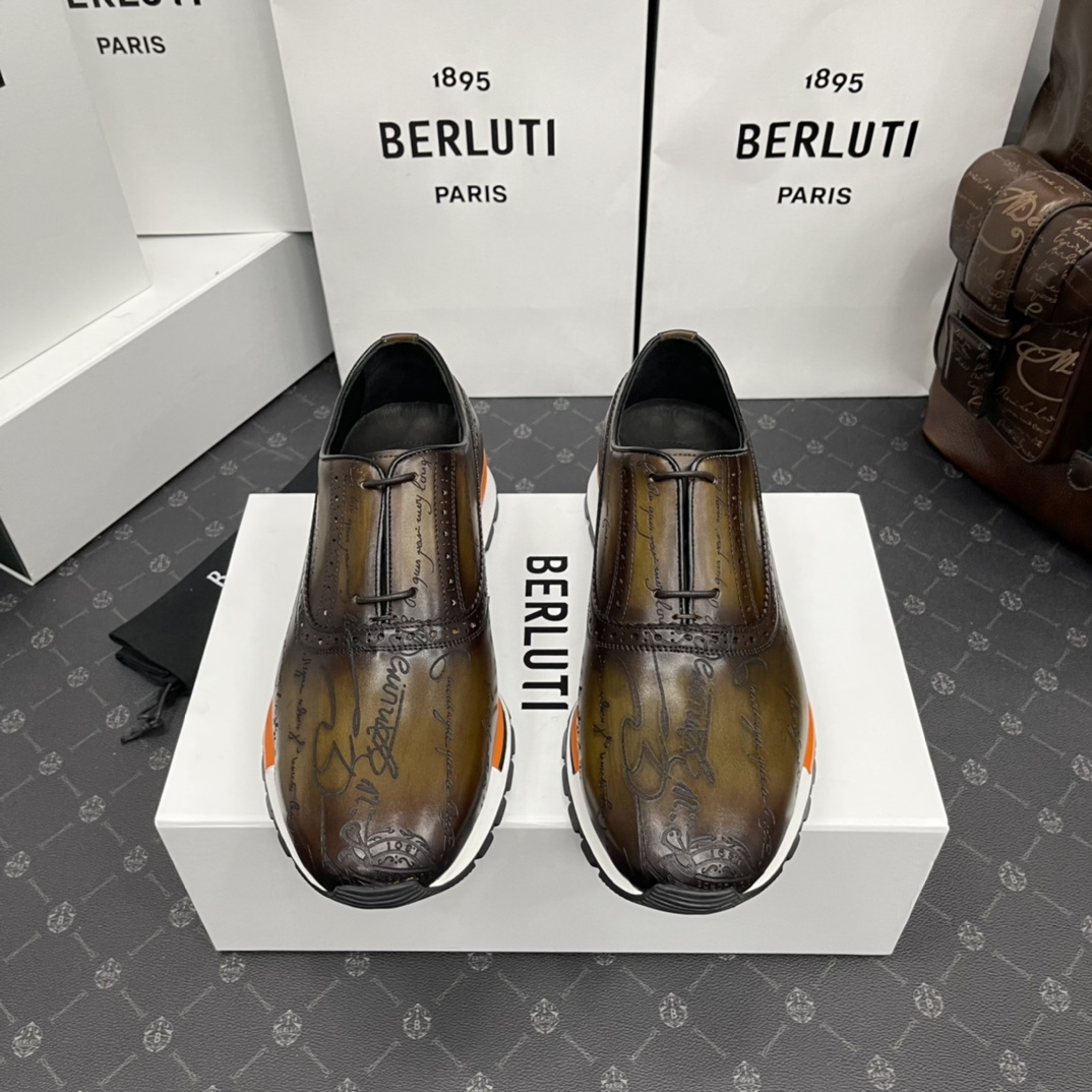 벨루티 스니커즈