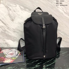 프라다 포코노백팩