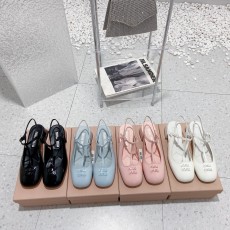 미우미우 슬링백