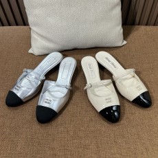 미우미우 뮬슬리퍼