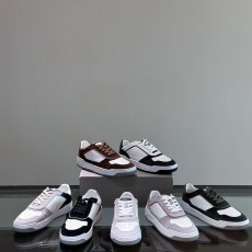 브루넬로쿠치넬리 스니커즈