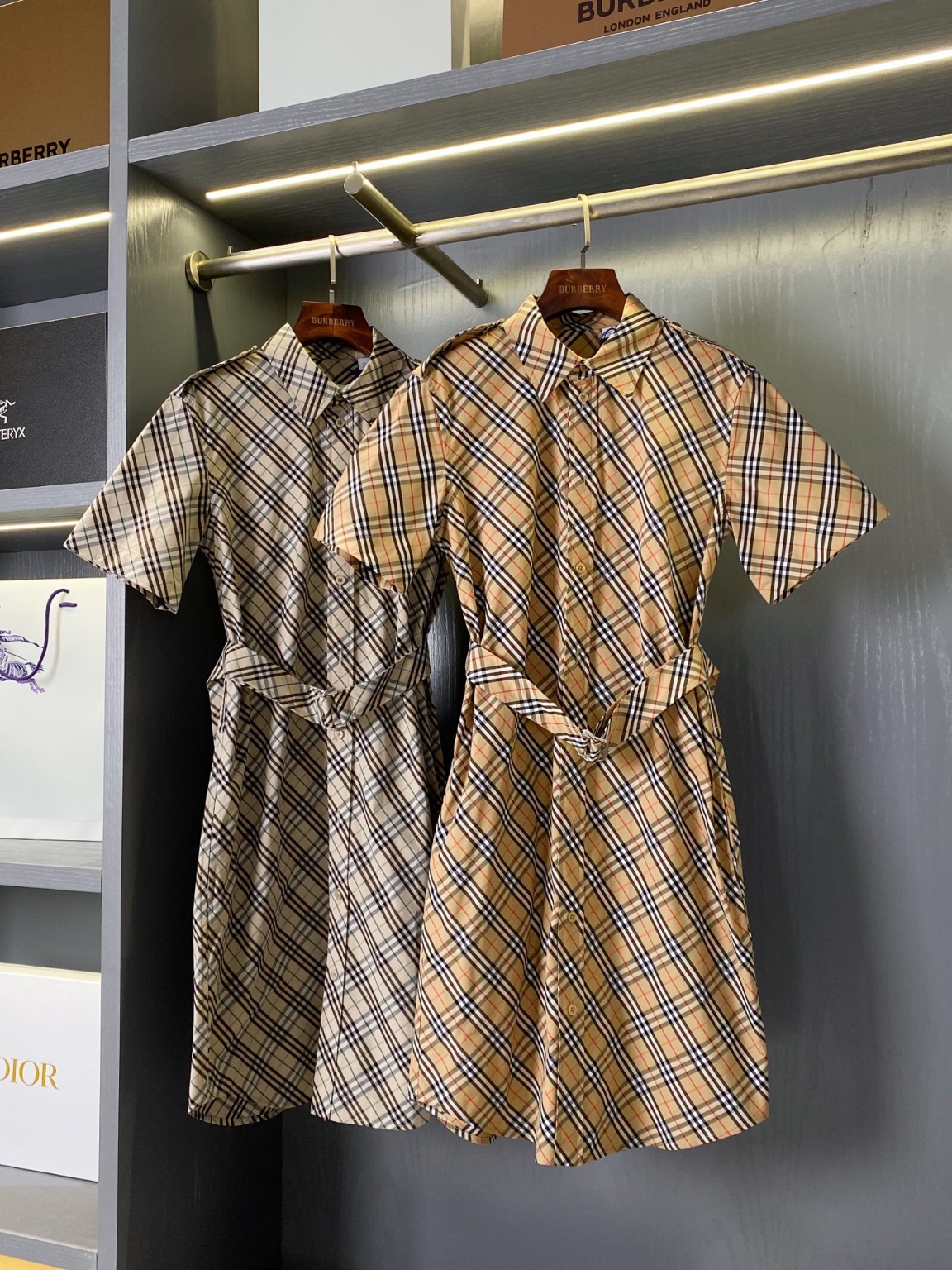 버버리 원피스