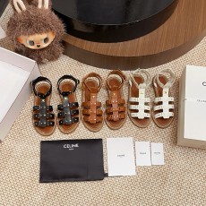 셀린느 샌들