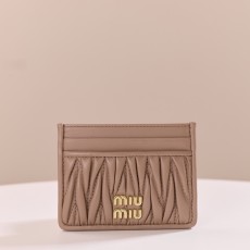 미우미우 카드지갑