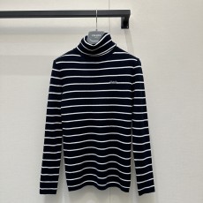 프라다 니트