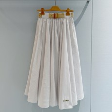 미우미우 치마