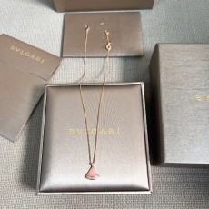 불가리 목걸이
